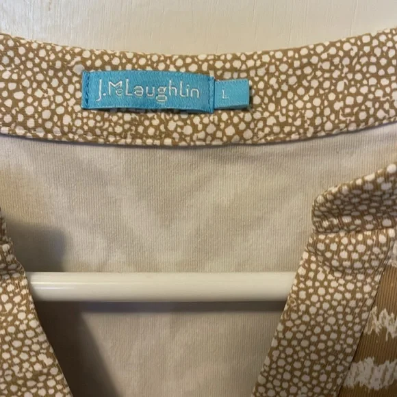 NWOT J. McLaughlin Tan & White Animal Print Top - Picture 2 of 3